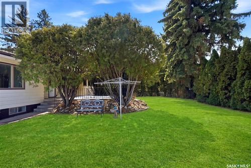 2020 Eastlake Avenue, Saskatoon, SK - Outdoor
