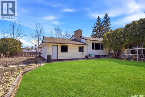 2020 Eastlake Avenue, Saskatoon, SK - Outdoor