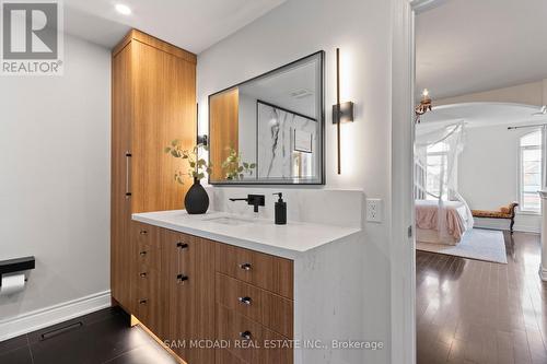 3155 Seabright Drive, Mississauga, ON - Indoor