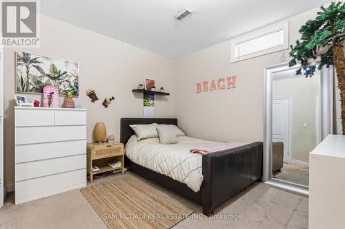 3155 Seabright Drive, Mississauga, ON - Indoor Photo Showing Bedroom