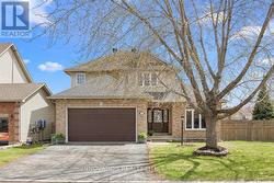 63 CINNABAR WAY Ottawa, ON K2S 1Y9