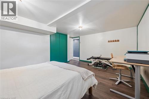20 Katherine Crescent, Kitchener, ON - Indoor Photo Showing Bedroom