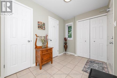 111 Steele Park Private, Ottawa, ON - Indoor Photo Showing Other Room