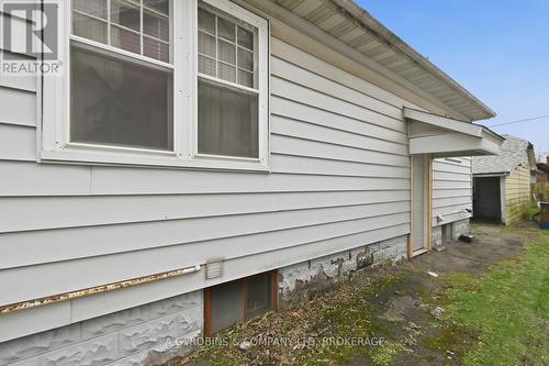578 Southworth Street S, Welland (Lincoln/Crowland), ON - Outdoor With Exterior