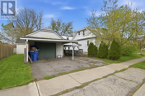 578 Southworth Street S, Welland (Lincoln/Crowland), ON - Outdoor