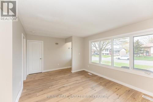 56 Leger Avenue, St. Thomas, ON - Indoor Photo Showing Other Room