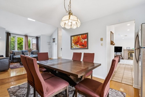 Salle à manger - 3970 Rue Oslo, Brossard, QC - Indoor Photo Showing Dining Room