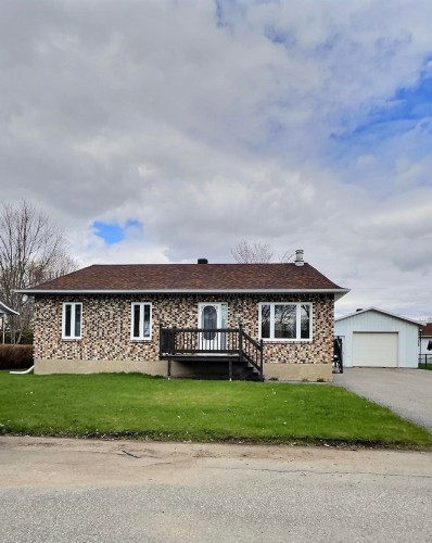 Front of Structure - 4305 Av. Lefebvre, Bécancour, QC - Outdoor With Deck Patio Veranda