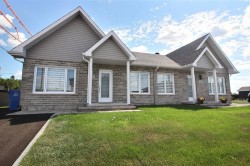 1947 Rue Gabrielle-B.-Grimard Saguenay (Chicoutimi), QC G7K 0B4