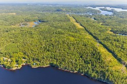 Rue des Pinsons Saguenay (Lac-Kénogami), QC G7X 0P3