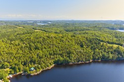Rue des Pinsons Saguenay (Lac-Kénogami), QC G7X 0P3