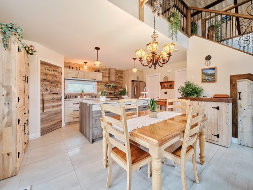 Vue d'ensemble - 653 2E Rang, Saint-Charles-De-Bourget, QC - Indoor Photo Showing Dining Room