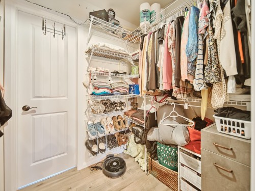Penderie (Walk-in) - 653 2E Rang, Saint-Charles-De-Bourget, QC - Indoor With Storage
