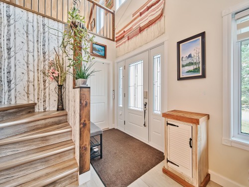 Hall d'entrée/Vestibule - 653 2E Rang, Saint-Charles-De-Bourget, QC - Indoor Photo Showing Other Room