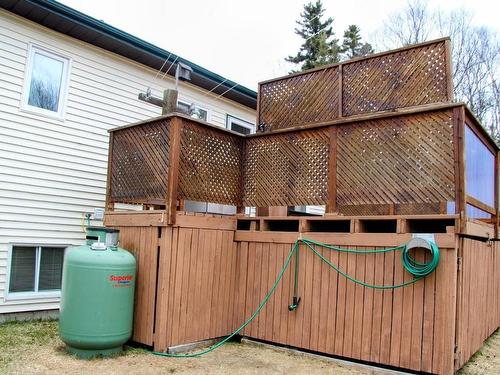 33 Radisson Crescent, Marathon, ON - Outdoor With Exterior