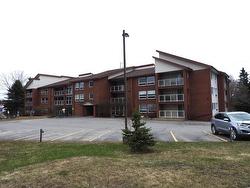 402 115 TOIVO Street Thunder Bay, ON P7B 6N9