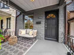415 CLINTON STREET Toronto, ON M6G 2Z1