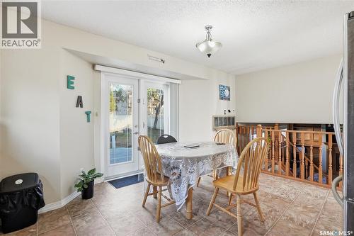 454 Konihowski Road, Saskatoon, SK - Indoor Photo Showing Dining Room