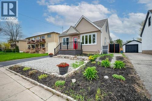 98 W MORTON Avenue W  Brantford, ON N3R 2P1