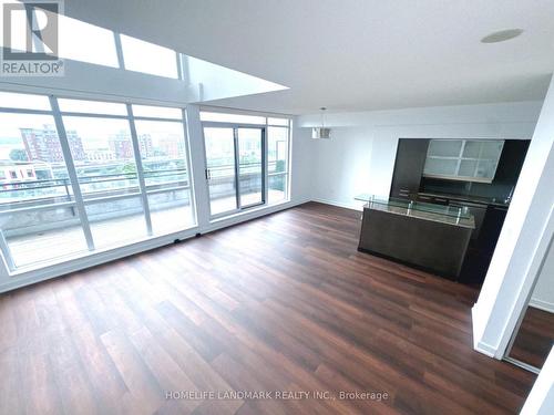 833 - 8 Telegram Mews, Toronto, ON - Indoor Photo Showing Other Room