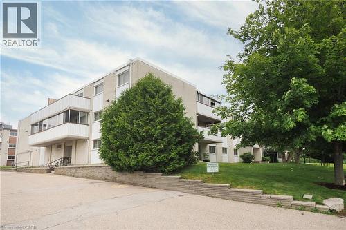 6 WALTON Avenue Unit# 206  Kitchener, ON N2C 2B5