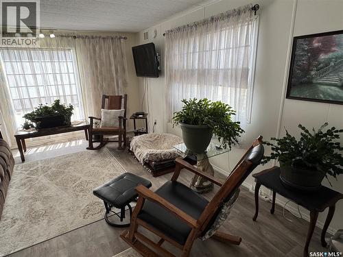 357 10Th Avenue Se, Weyburn, SK 