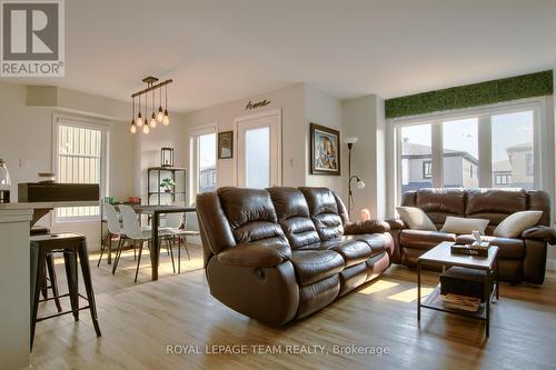 855 Element Private, Ottawa, ON - Indoor Photo Showing Living Room