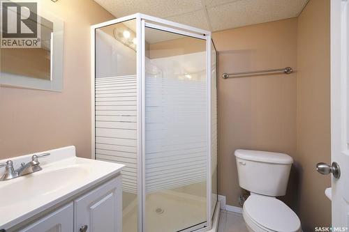 63 Killarney Way, Regina, SK - Indoor Photo Showing Bathroom