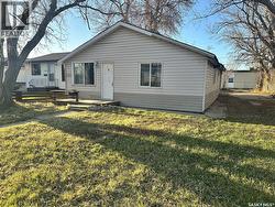 1050 Vaughan STREET Moose Jaw, SK S6H 5P2