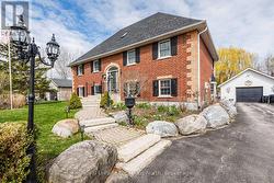 63 BROADVIEW STREET Collingwood, ON L9Y 0X2