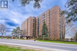 806 - 1356 MEADOWLANDS DRIVE E Ottawa, ON K2E 6K6
