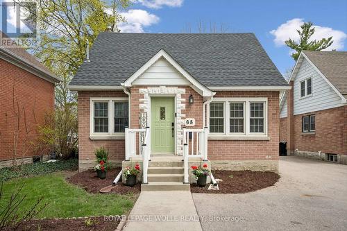 68 PLEASANT AVENUE  Kitchener, ON N2M 4A4