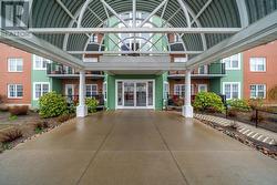 102 116 Larry Uteck Boulevard  Halifax, NS B3M 4T1