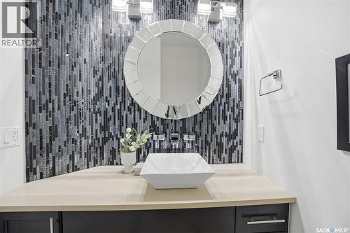 258 Whalley Crescent, Saskatoon, SK - Indoor Photo Showing Bathroom