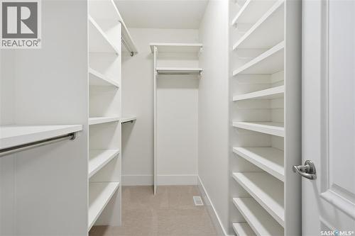 258 Whalley Crescent, Saskatoon, SK - Indoor With Storage