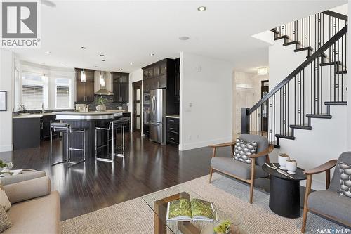 258 Whalley Crescent, Saskatoon, SK - Indoor Photo Showing Living Room