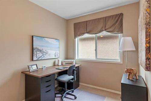 147 Lindmere Dr, Winnipeg, MB 
