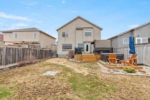 147 Lindmere Dr, Winnipeg, MB 
