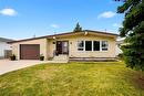 231 Carriage Rd, Winnipeg, MB 