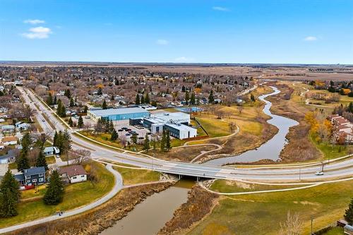 231 Carriage Rd, Winnipeg, MB 