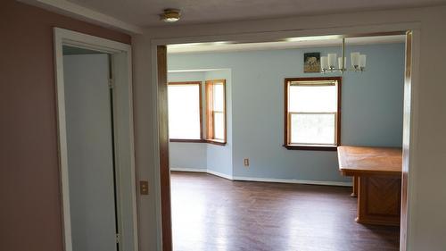 1741 Chasm Road, Clinton, BC - Indoor Photo Showing Other Room