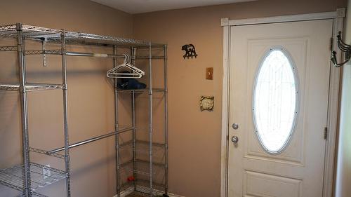 1741 Chasm Road, Clinton, BC - Indoor
