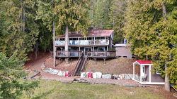 7796 Columbia Drive  Anglemont, BC V0E 1M8