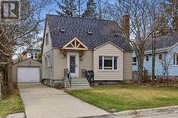 239 Simpson ST Sault Ste. Marie, ON P6B 2Z6