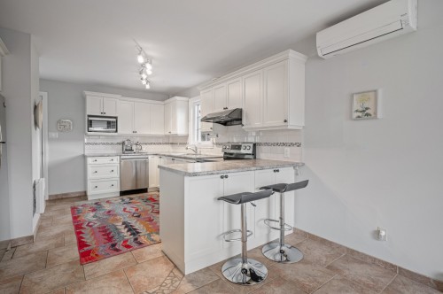 Cuisine - 1421 Rue Des Pierrots, Sainte-Adèle, QC - Indoor Photo Showing Kitchen