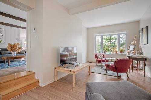 Bureau - 1421 Rue Des Pierrots, Sainte-Adèle, QC - Indoor Photo Showing Living Room