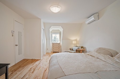 Chambre à coucher principale - 1421 Rue Des Pierrots, Sainte-Adèle, QC - Indoor Photo Showing Bedroom