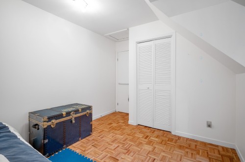 Chambre à coucher - 1421 Rue Des Pierrots, Sainte-Adèle, QC - Indoor Photo Showing Other Room