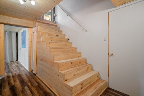 Escalier - 1421 Rue Des Pierrots, Sainte-Adèle, QC - Indoor Photo Showing Other Room