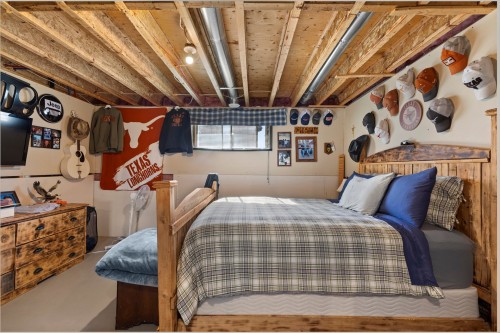 Sous-sol - 6 Rue Aimé-Aubry, Rigaud, QC - Indoor Photo Showing Bedroom